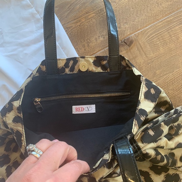 Red Valentino Leopard Print Tote - Picture 5 of 6